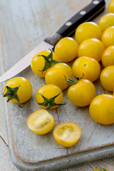 yellow heritage tomatoes