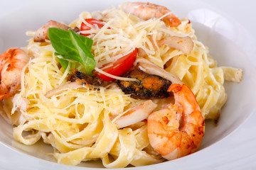 Seafood pasta with prawn