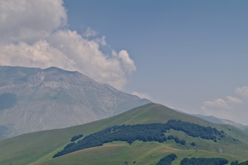 Obraz na płótnie Canvas Panorama dall'altopiano di Castelluccio