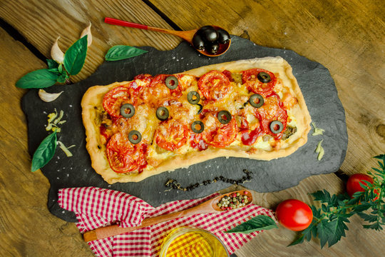 Long Pizza Margherita