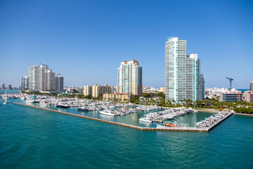 Fototapeta na wymiar Marina at Miami Beach in Florida