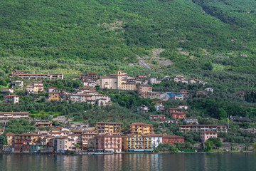 Fototapeta na wymiar Panoramic view of the city on the shores of lake Garda.