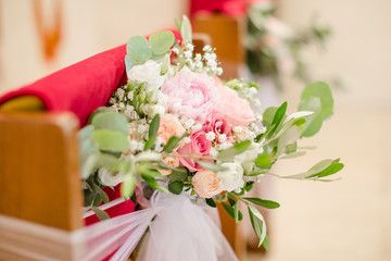 Les chaises des mariés