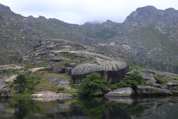 Fototapeta na wymiar Waterfall in Galicia