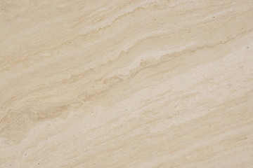 Natural beige stone with strips of Travertino Alabastrino