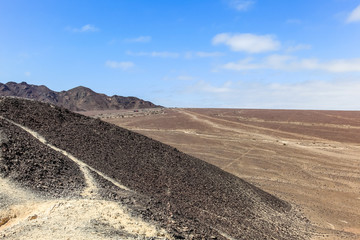 Fototapeta na wymiar Peruvian desert in the Nazca area
