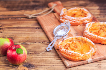 apple pie autumn dessert wooden table