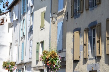 Fototapeta na wymiar Rue typique d'Aurillac, Cantal, France