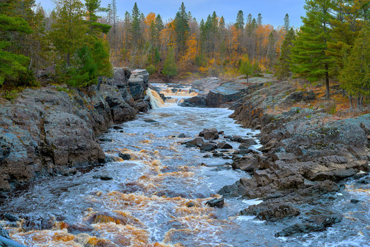 st. louis river, rapids, mn, autumn