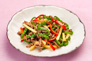 チンジャオロースー