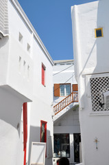 Fototapeta na wymiar White houses Mykonos