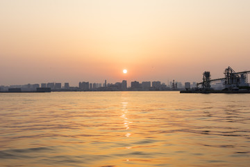 東京湾の日没