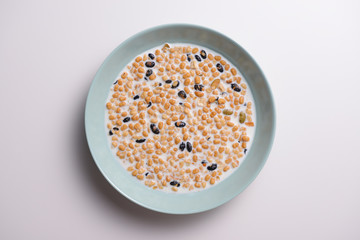 グラノーラ　シリアル