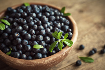 Fresh blueberries and leaves