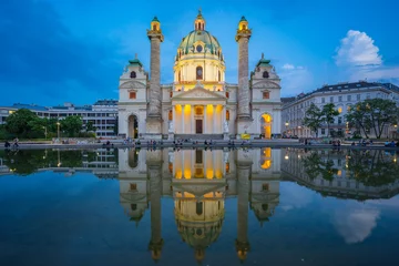 Zelfklevend Fotobehang Wenen Twilight at St. Charles Church in Vienna, Austria