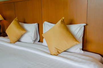 Fototapeta na wymiar pillow on bed