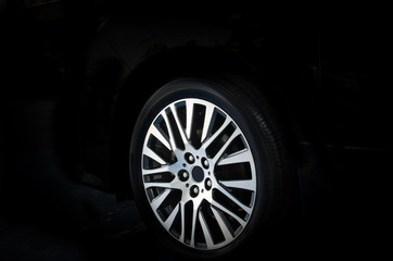 Obraz na płótnie Canvas Alloy Wheel car