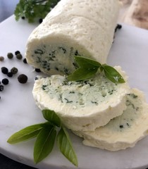 Kräuterbutter Butter Butterrolle kreativ Petersilie Kresse Pfeffer