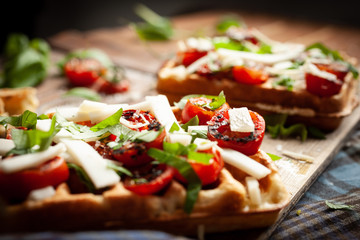 wafers with tomatoes