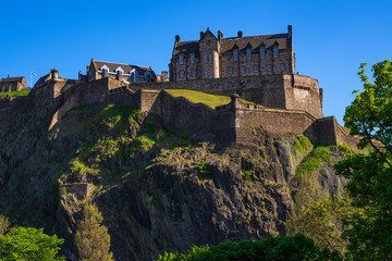 Fototapeta na wymiar Das Schloss von Edin burgh/Schottland