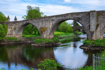 Fototapeta na wymiar Die Steinbrücke von Stirling/Schottland