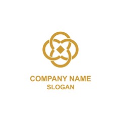 Elegant C letter initial logo.