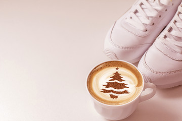 cappuccino with a picture of a Christmas tree