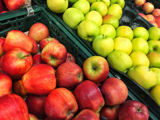 Group of multicolored apples