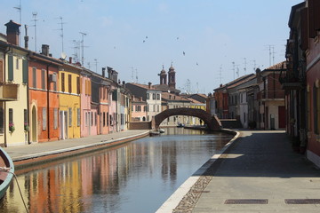 comacchi canale e colori