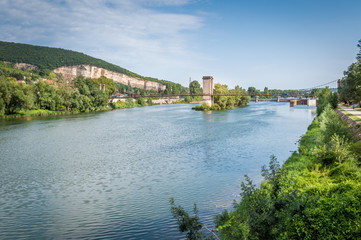 Fototapeta na wymiar Quais de Saône entre Lyon et Caluire