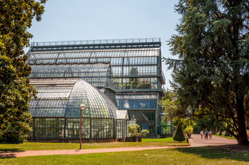 Fototapeta na wymiar Jardin botanique et serres du parc de la Tête d'Or à Lyon