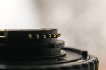 close-up contact lens connector