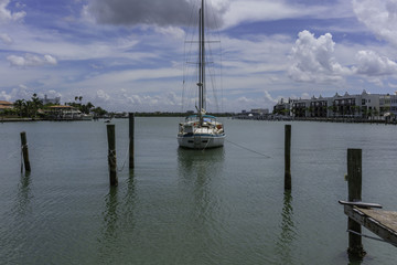 Fototapeta na wymiar sail boat in the marina