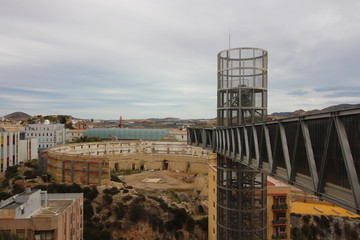 Elevador y plaza de toros de Cartagena, Murcia, España