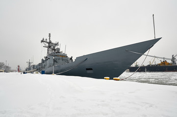 Rocket missile, type Oliver Hazard Perry of the Navy in the winter port