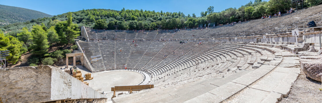 Th&eacute;&acirc;tre du Sanctuaire d'Ascl&eacute;pios &agrave; &Eacute;pidaure