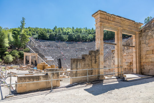 Th&eacute;&acirc;tre du Sanctuaire d'Ascl&eacute;pios &agrave; &Eacute;pidaure
