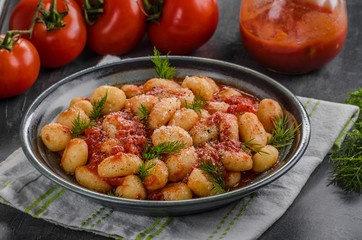 Gnocchi tomato sauce herbs