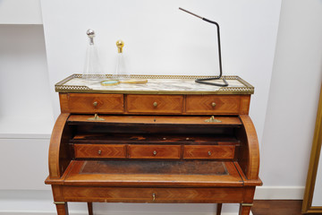 bureau secrétaire en bois ancien