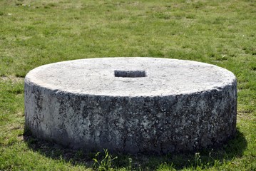 STONE WHEEL