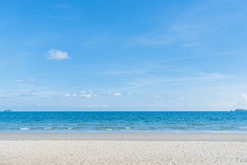 Fototapeta premium Beautiful nature sea summer background