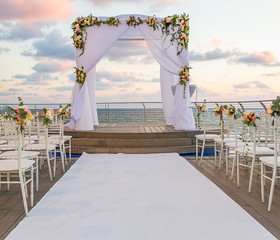 Jewish Hupa , wedding putdoor .