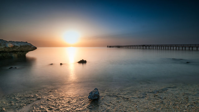 Unendliche Weite mit Sonnenaufgang