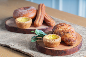 Various breads and a cup of coffee are popular combination of breakfast or brunch to modern people. One of Important habits for a healthy lifestyle is that no matter how busy you are, don't skip meals