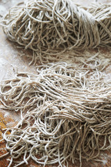 Raw soba noodle 