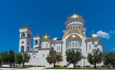 Fototapeta na wymiar a new Orthodox Church in Montenegro