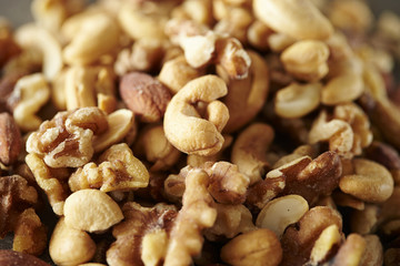 Roasted unsalted walnuts 