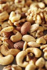 Roasted unsalted walnuts 