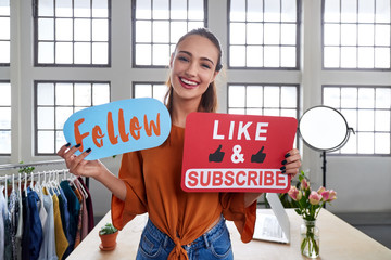 Vlogger telling viewers to follow her channel