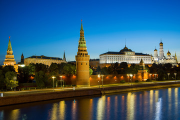 Obraz premium Moscow, Russia - August 5. Moscow Kremlin, Kremlin Embankment , early morning. Architecture and sights of Moscow
